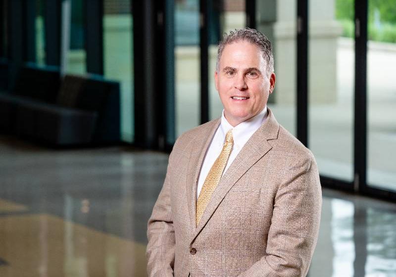 president warren von eschenbach