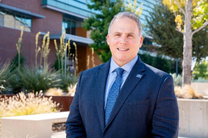President Warren von Eschenbach PhD on the UNT Dallas Campus